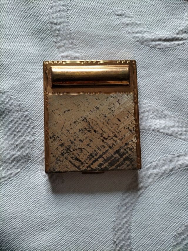 CAJA POLVOS COMPACTOS