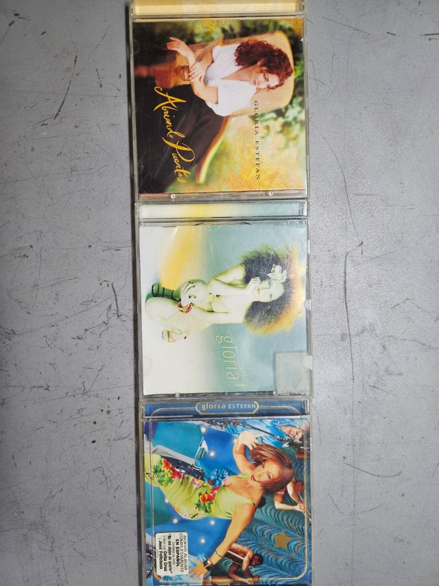 3 CDs gloria estefan
