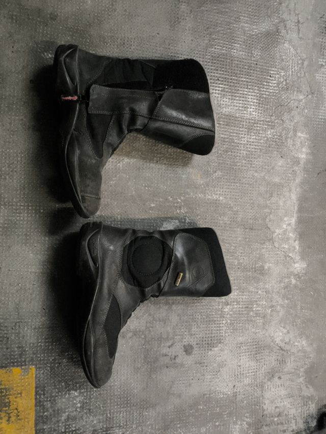 Botas moto goretex