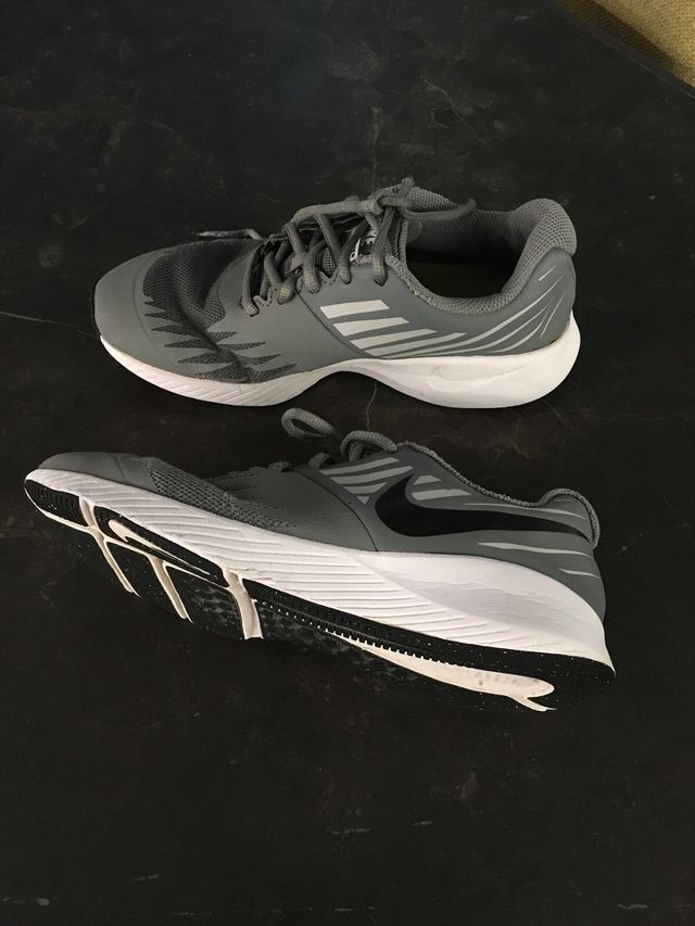 Zapatillas Nike niño T. 36.5