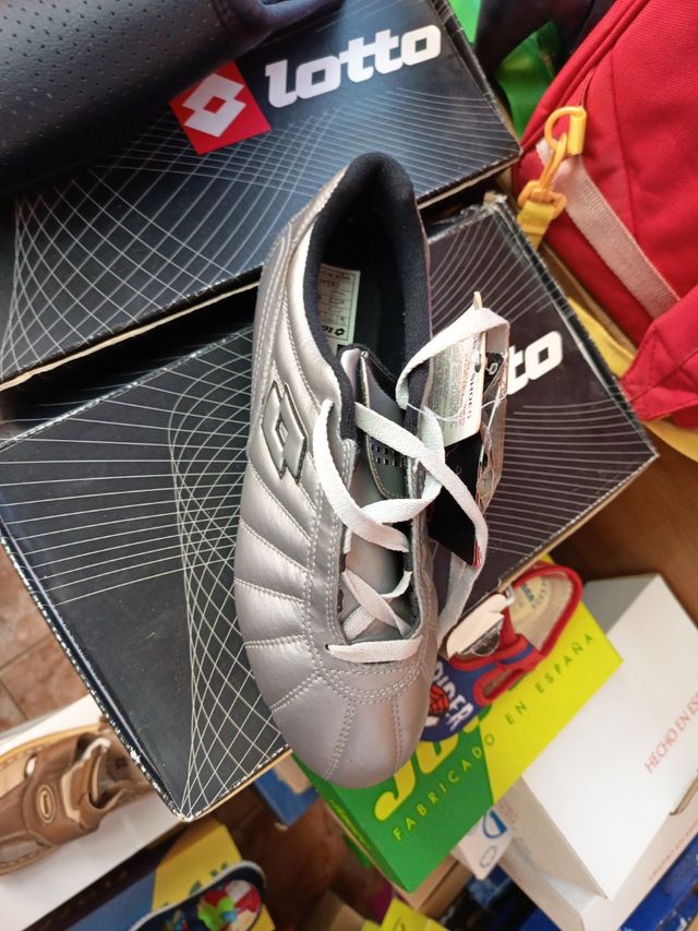 Bota futbol n 38