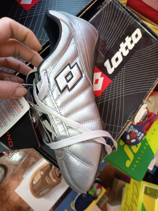Bota futbol n 38