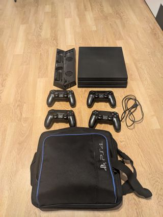 Conjunto PS4 Pro + Gafas VR