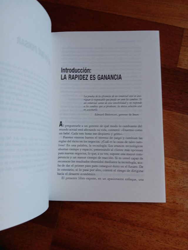 A Toda Marcha (Aprenda a responder con rapidez a los retos del futuro)