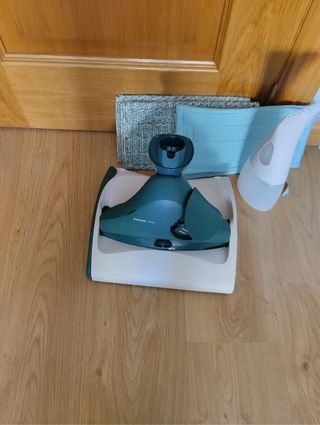 Sp kobold vorwerk. Friega aspira y pasa la mopa