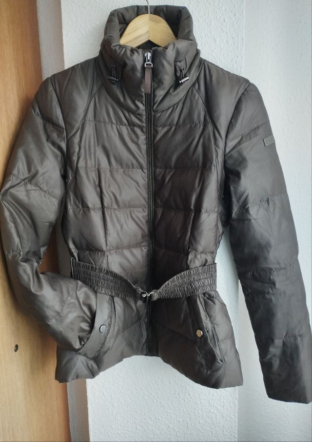 Chaqueta de plumas Zara