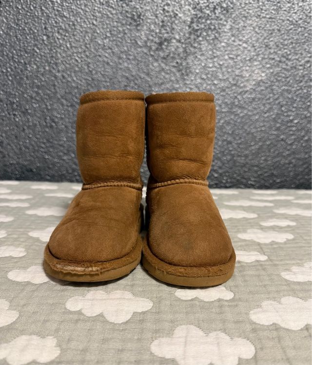 Botas Ugg T.25