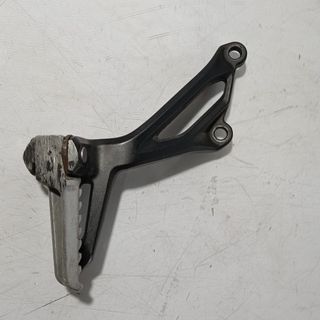 Estribera de pasajero lado izquierdo Kawasaki Z900
