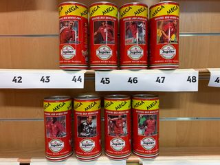 Lattine di birra vuote da collezione