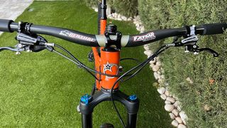 Orange Segment 29 2015 Talla L