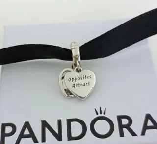 Charm Pandora Disney Dama y Vagabundo.