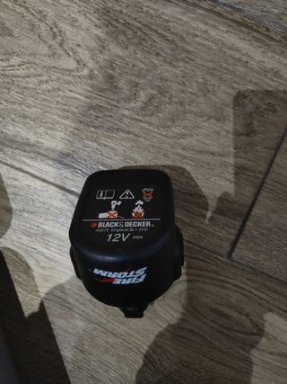 Multi herramienta black & decker quattro