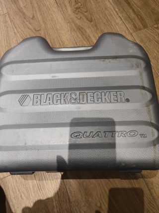 Multi herramienta black & decker quattro