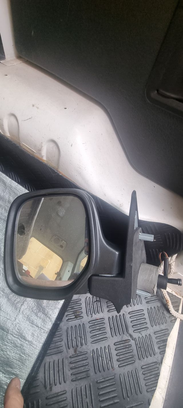 Espejo retrovisor izquierdo Citroën berlingo, part