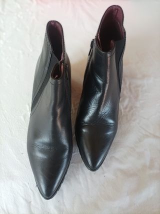 Botines piel negros Pedro Miralles