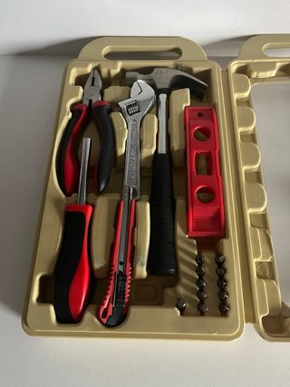 Caja 17 herramientas
