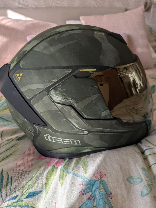 Casco de moto Icon Battlescar 2