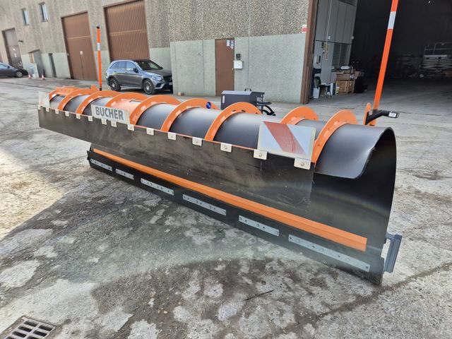 BUCHER MC42 ***CUCHILLA QUITANIEVES***