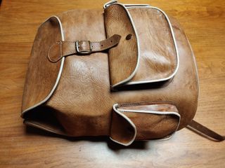 Mochila artesana de cuero