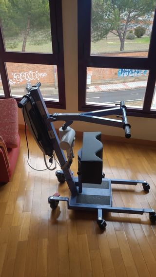 Grua para personas mayores