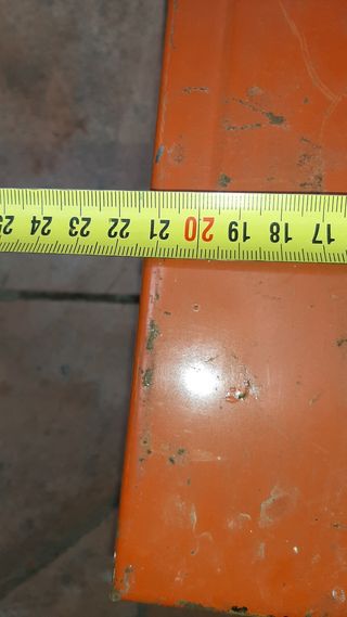 Caja herramientas metálica