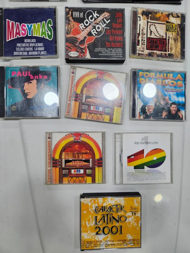 CDs variados español latino