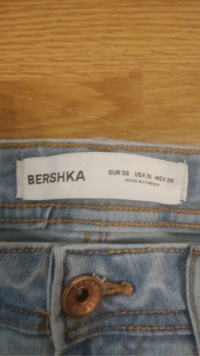 Vaquero Bershka