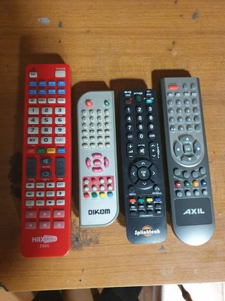 Telecomandi universali