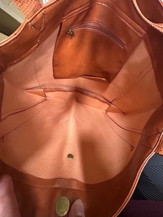 2 Bolsos de cuero 