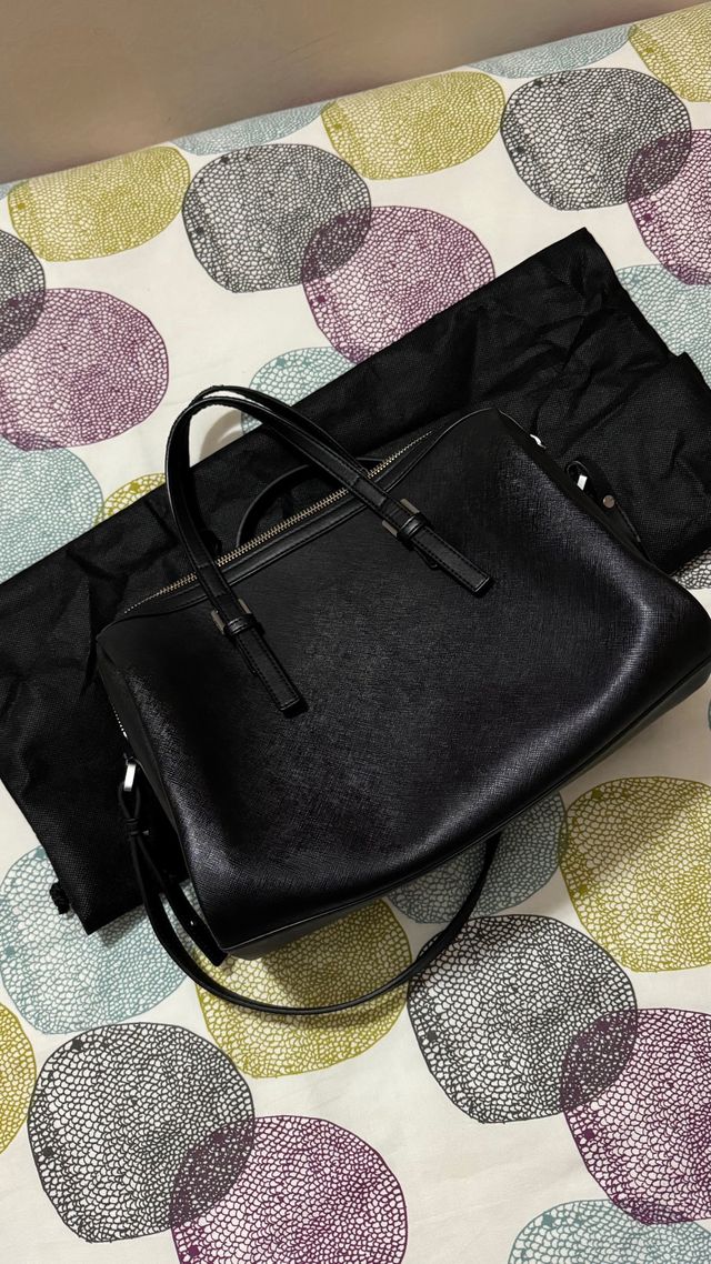 Bolso Calvin Klein Duffle negro