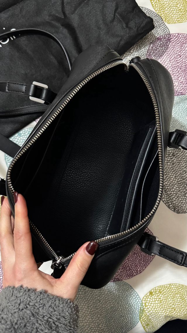 Bolso Calvin Klein Duffle negro