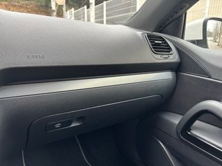 Volkswagen Scirocco R