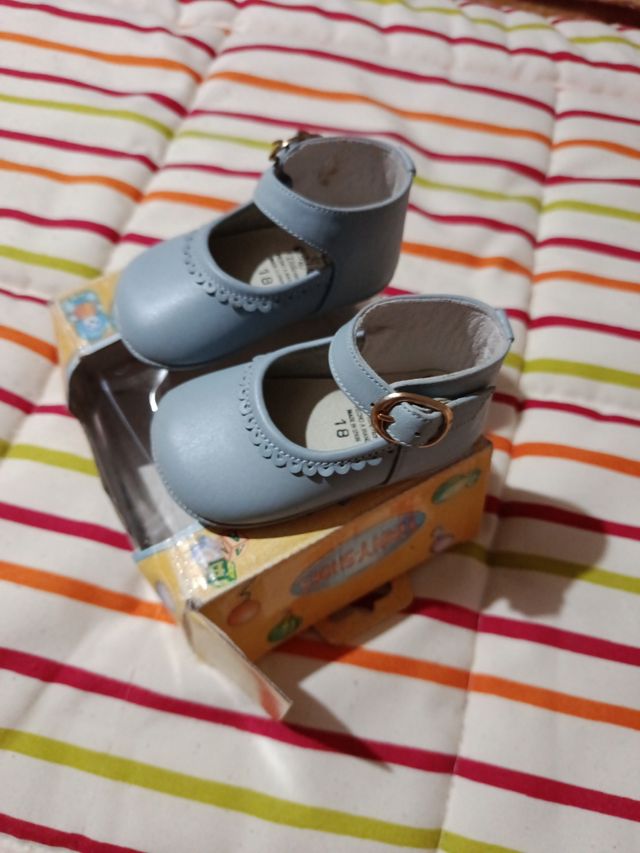 Zapatos bebé