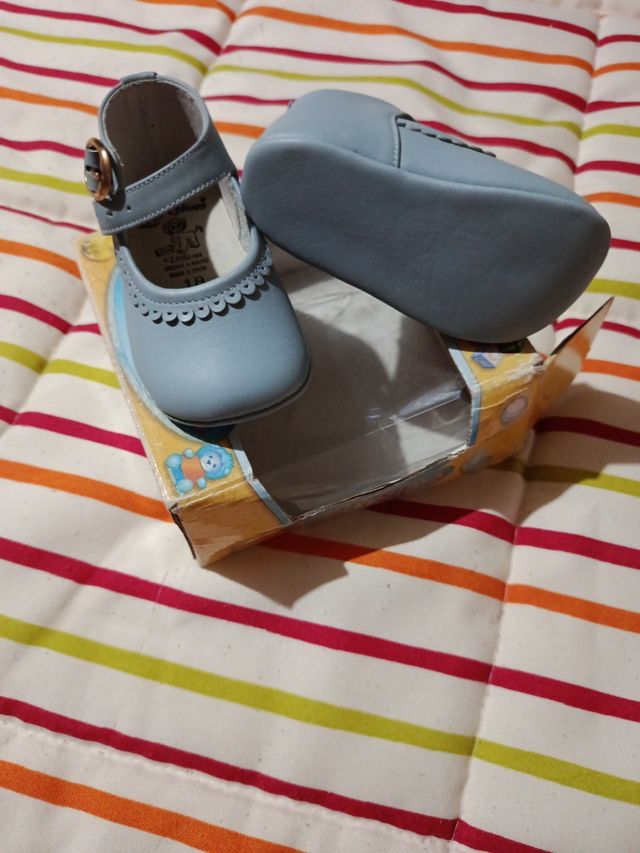 Zapatos bebé