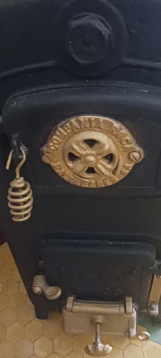 Caldera decoración Antigua recién restaurada