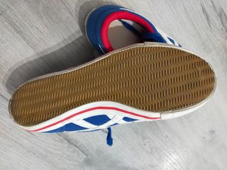 Zapatillas deportivas Asics lona