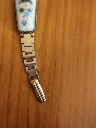 Reloj pulsera Yaika, Chaika