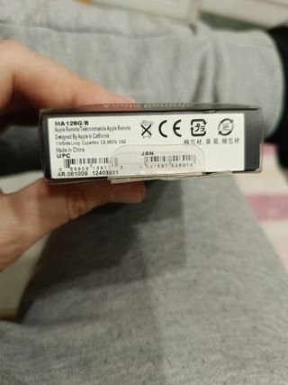 Apple remote antiguo