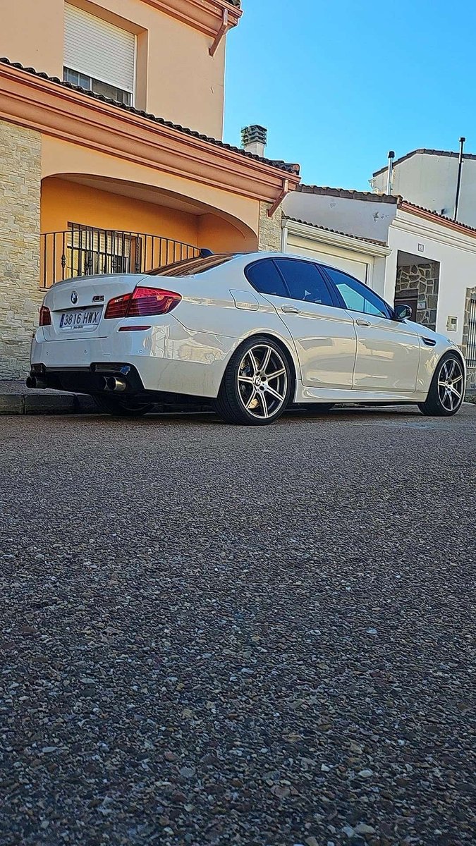 BMW Serie 5 2014 - foto 1