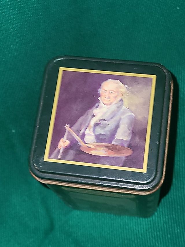 Pequeña Lata bombones