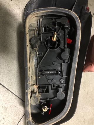 PILOTO TRASERO DERECHO PEUGEOT 306 5P