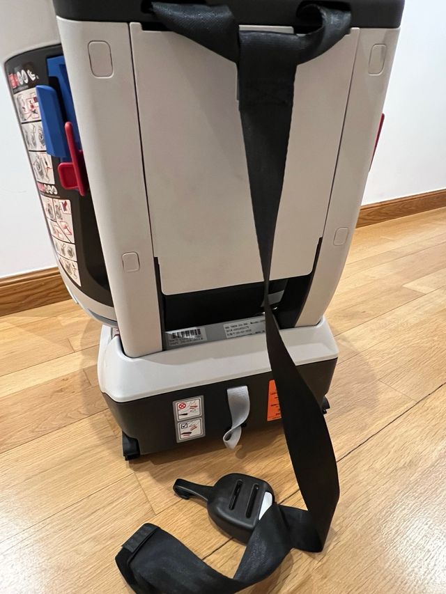 Silla CHICCO grupo 1 y 2 con Isofix