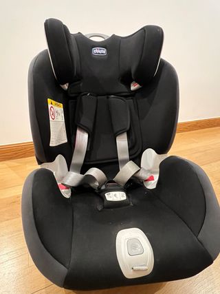 Silla CHICCO grupo 1 y 2 con Isofix