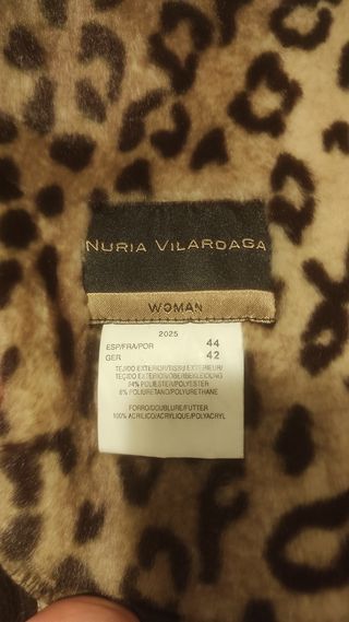 Abrigo mujer marrón y leopardo