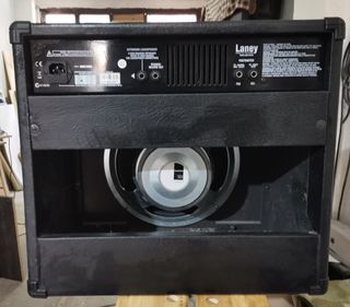 Amplificador guitarra LANEY