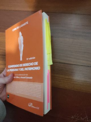 Compendio de Derecho de la Persona y del Patrimonio