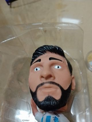 Funko de Messi y medalla
