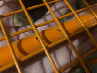 Banco metálico naranja Ikea Vasteron