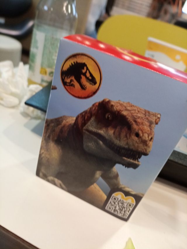 Dinosaurio McDonald's