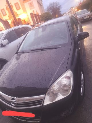 Opel Astra 2010